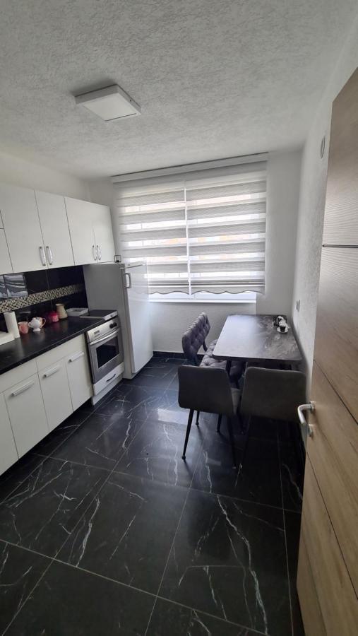 Galata Vip Apartment Novi Pazar Esterno foto